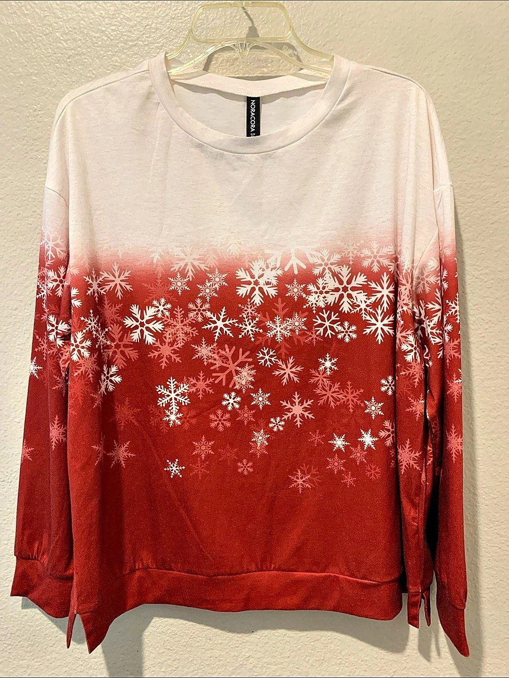 NORACORA Snowflake Print Sweatshirt in Dark Orange Red & White Size XXL Like New